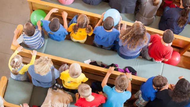 1608-family-church-chilbi-luft-taufe (17) (Foto: Anja Lutz) 1608-family-church-chilbi-luft-taufe (17) (Foto: Anja Lutz)